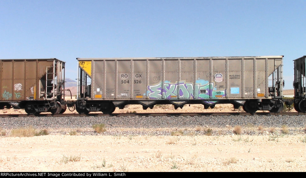 WB Unit Loaded Open Hooper Frt at Erie NV W-MdTrnSv-pshrs -106